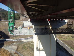 橋梁点検の写真