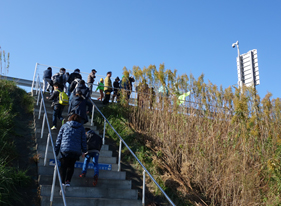 仙台東部道路津波避難階段のイメージ画像