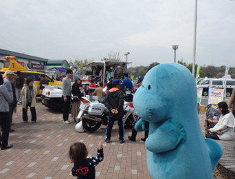 マナーアップキャラクター「マナーティ」のイメージ画像